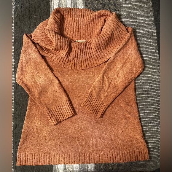 Indigenous Terracotta Knitwear - Picture 3 of 5